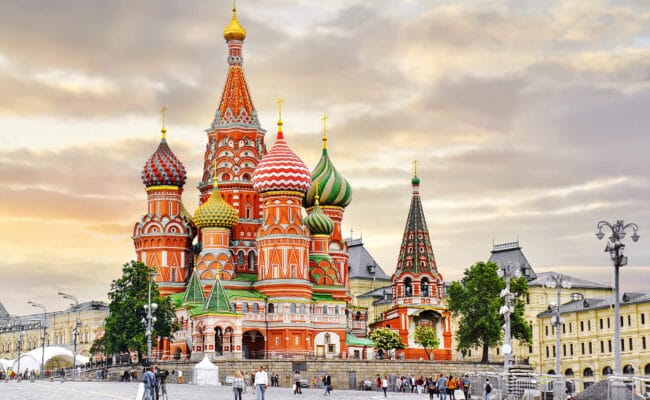 السفر الى روسيا